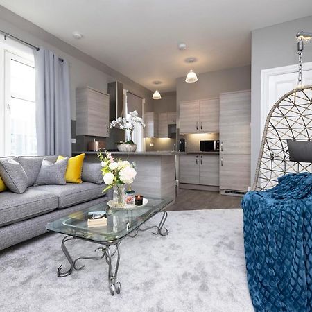 Stylish George Street Apartment Peebles Exterior foto